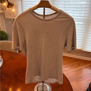 Women’s lululemon gray hold tight t-shirt size small